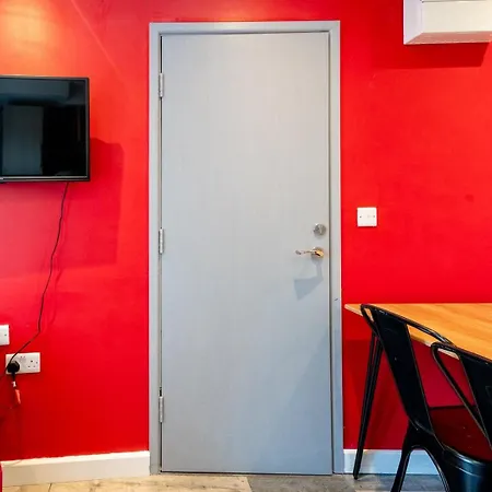 Cardiff Getaway - City Center - Free Parking Exterior photo