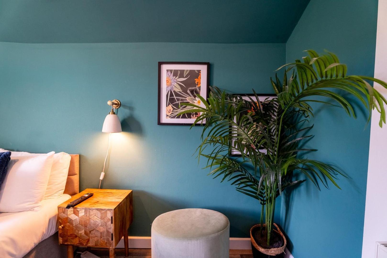 Apartment Getaway - Center - Free Parking Cardiff